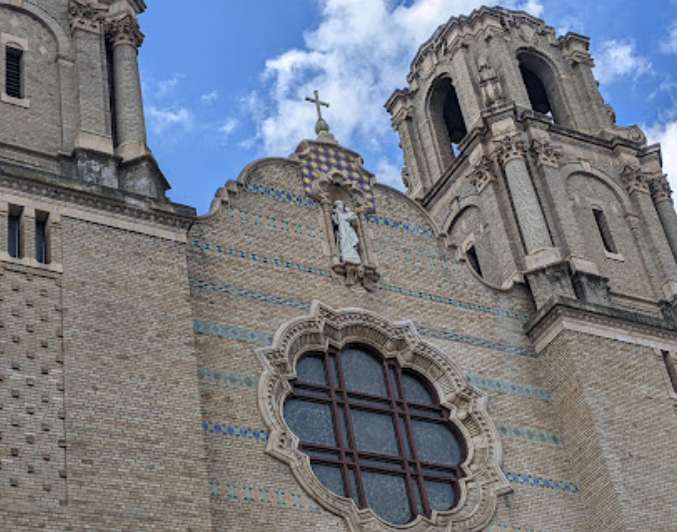 Iglesia del Espíritu Santo – Parroquia San Mateo